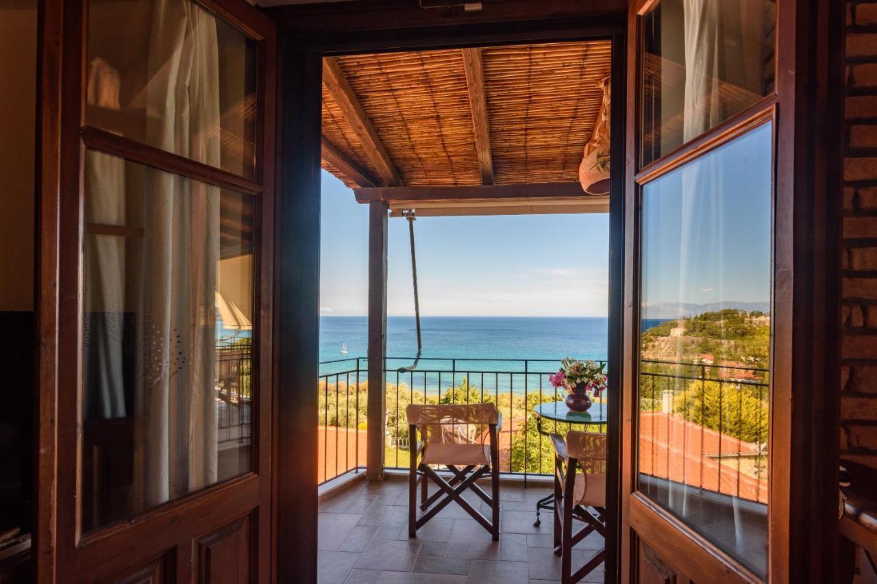 Eros Pittoresque Retreats - Perfect Location, Panoramic Seaview Koroni  Bagian luar foto